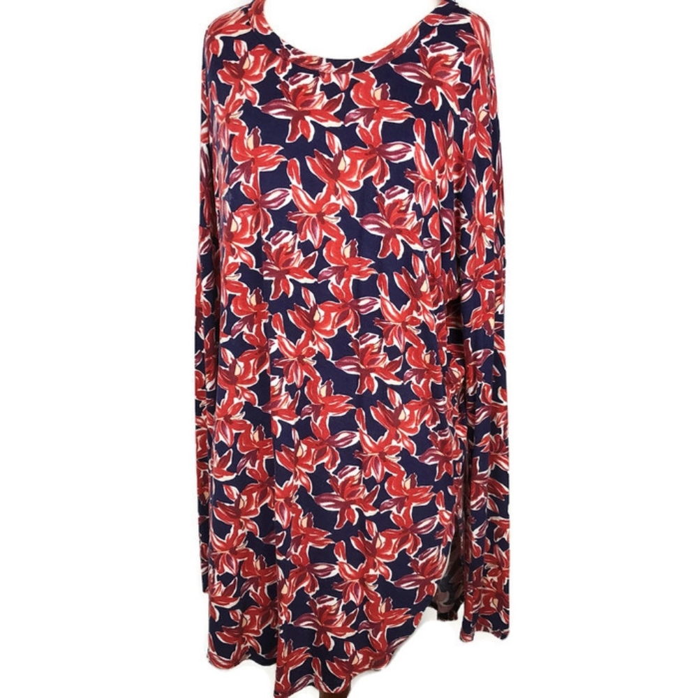 Floral Fantastic Fawn Boutique Tunic Size Medium